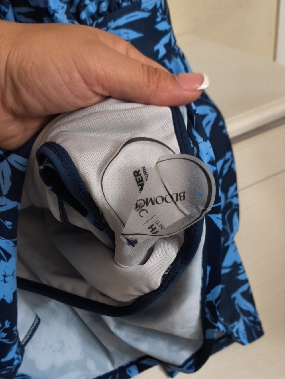 Romper Swimsuit One Piece Navy and White Floral Cruise Pool Vacation Beach Large - Picture 6 of 9